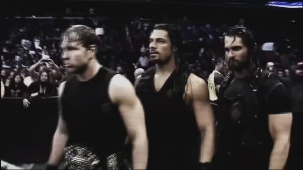 Dean Ambrose vs Roman Reigns vs Seth Rollins_
