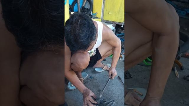 NAGPAAYOS TAYO NG MAHINA AT STOCK-UP NA PRENO смотреть онлайн