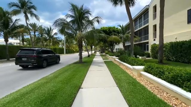 Relaxing Streets with Classic Rock 'n' Roll Beats смотреть онлайн