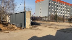 Промышленные откатные ворота шириной 8 м с быстрым приводом