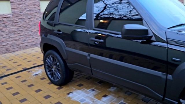 нива тревел