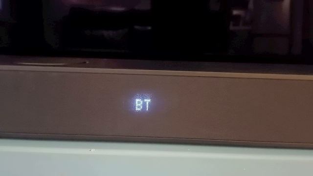 АЛИСА управляет звуковой колонкой смотреть онлайн