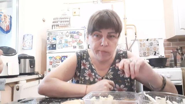 Друзья Кормят,Дочка Кормит,А По Помойка Пошла Дожилась🤏🙈🙈🙈😁 смотреть онлайн