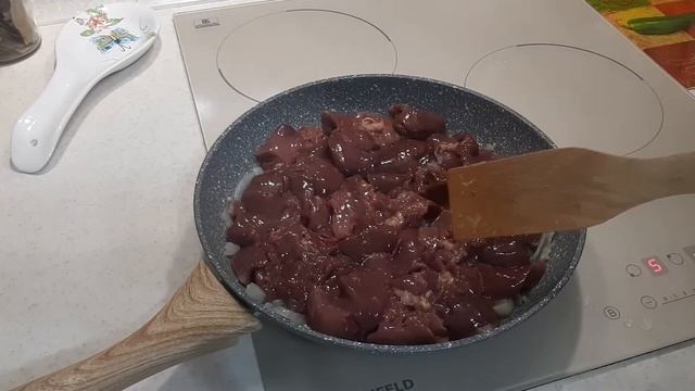 Печёнка в сметане