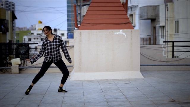AURORA - Runaway || Dance Cover || Cinematic Video || Denima Shrivastava смотреть онлайн