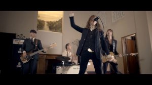 Rival Sons - Keep On Swinging [Official Video]