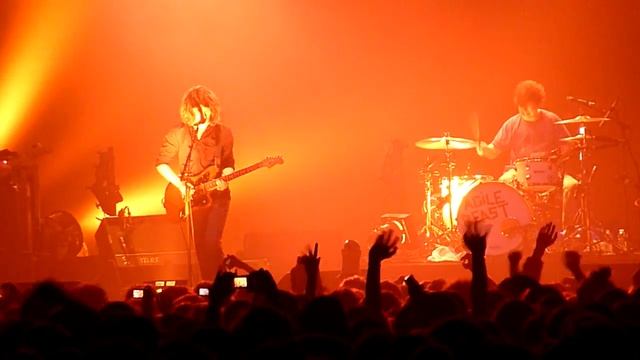 Arctic Monkeys - Catapult live @ Le Liberté Rennes 29 janvier 2010 смотреть онлайн