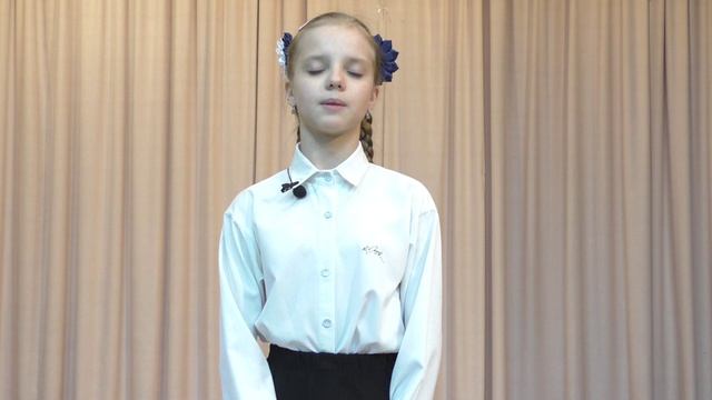 Емельянова Вера Михайловна_А.Лихачёв «Фронтовая медсестра»