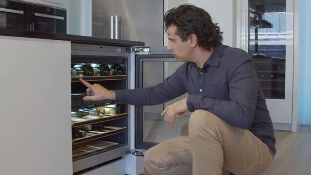 Miele 24 Inch Under Counter Dual Zone Wine Storage- KWT 6322 UG ｜ Marsillios Appliance TV & BBQ CT смотреть онлайн
