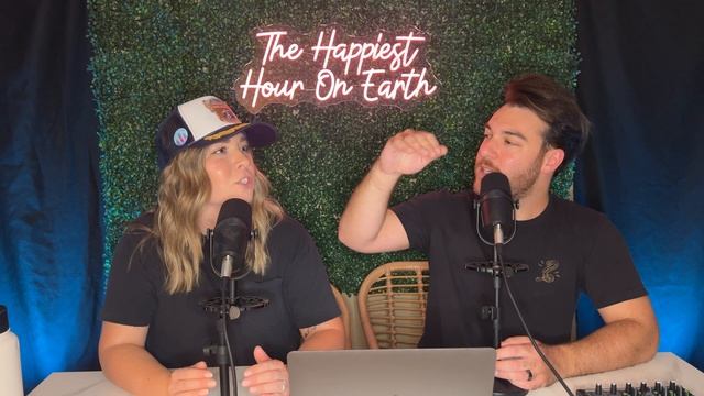 Disney Podcasters: Ask Us ANYTHING смотреть онлайн