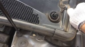 Чистка дренажных отверстий Рено Меган 3