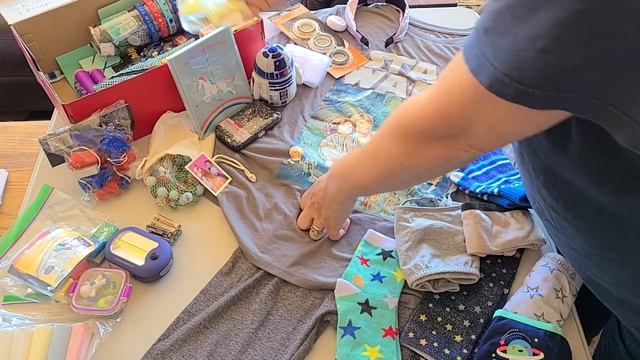 Star Wars 🌟 🪐 Girl 10-14 Shoebox with Operation Christmas Child смотреть онлайн