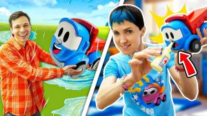 Грузовичок Лева простудился!  Играем с машинками и Машей Капуки Кануки в Кафе на дереве
