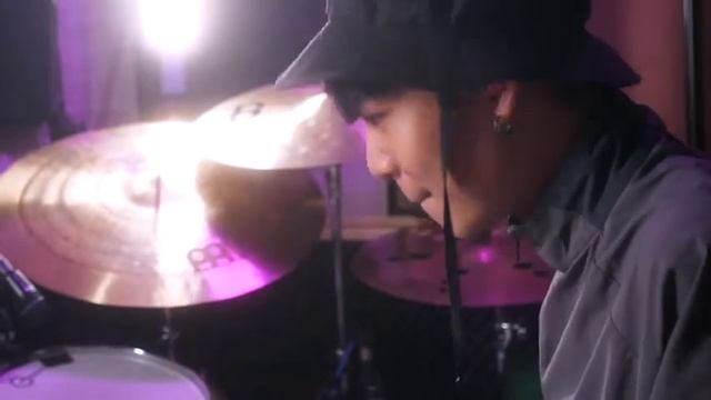 康士坦的變化球 KST－美好的事可不可以發生在我身上 drum cover by 健朗 смотреть онлайн