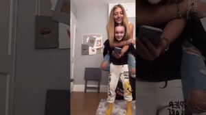 #liftcarry | Strong small girl lift and carry big girl easily | #stronggirl #piggyback #lift111