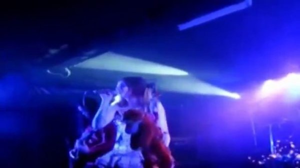 Исполнение лучше оригинала (Позвони мне, позвони cover)