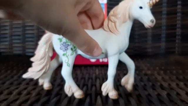 Moja nowa figurka Schleich Bayala - Jednorożec. [Unboxing #5] смотреть онлайн