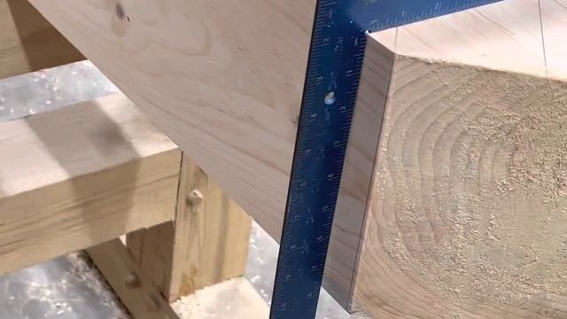 Timber Framing: Mafell bandsaw cutting a timber that is not square смотреть онлайн