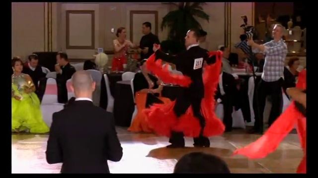 Holiday Dance Classic 2017 Pro-Am Artem And Carrie International Ballroom