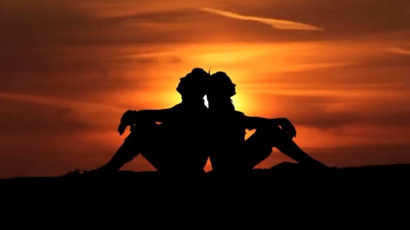 Стих о любви "Ошиблась в родном человеке" смотреть онлайн