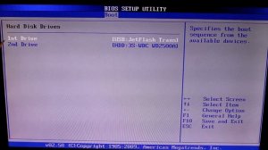 Как в биосе поставить загрузку с флешки