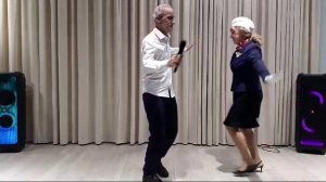 Стюардесса по имени Жанна - Армен Восканян и Елена Щитова (танец)