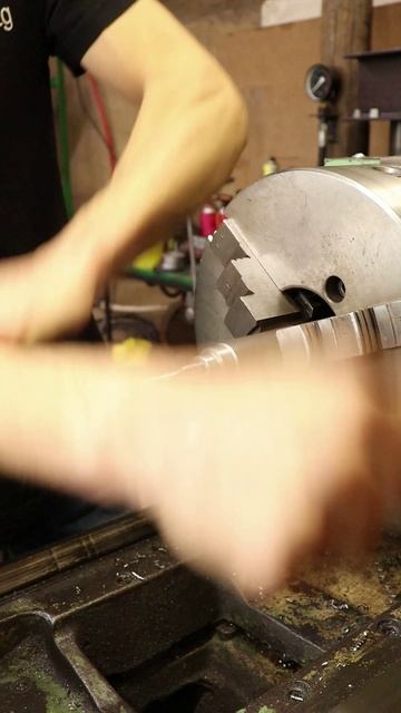 Нужные гайки для токарного смотреть онлайн