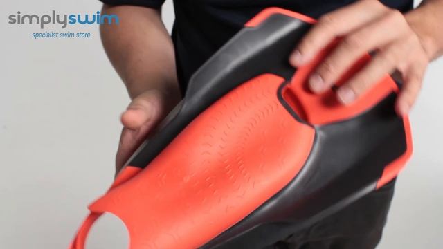Speedo Fastskin KickFin - www.simplyswim.com смотреть онлайн