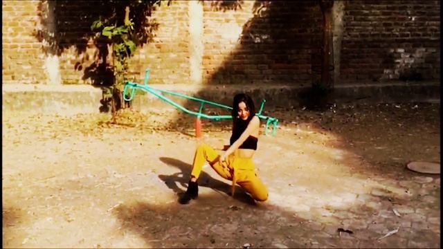 Ashiq Banaya | Waacking dance cover | Indian Waacker | Abhay & Anisha смотреть онлайн