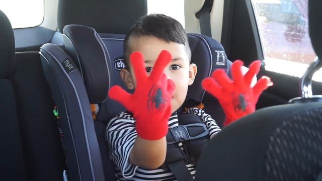 We Took Him To The Movies смотреть онлайн