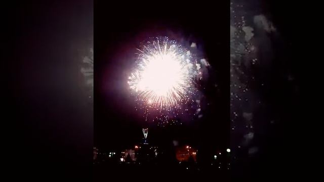 День города Ростов 2016 Салют. смотреть онлайн