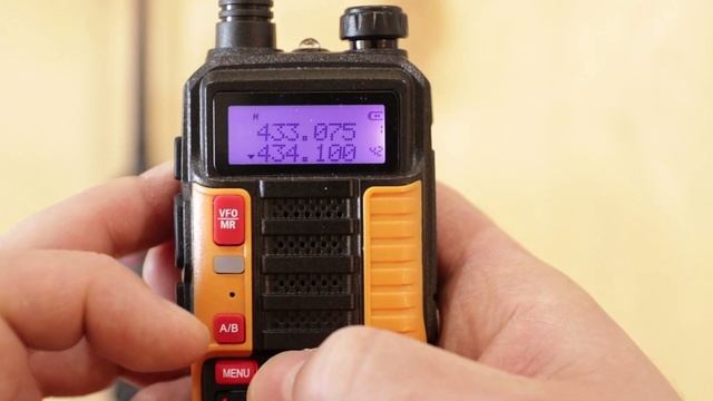 НАСТРОЙКА и Обзор РАЦИЯ БАОФЕНГ на Примере BAOFENG UV-10R (BAOFENG UV-5R) / Рации для Выживания