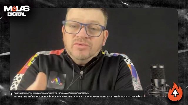 Su hijo murió hace 2 años y programó una IA para poder hablar con él смотреть онлайн