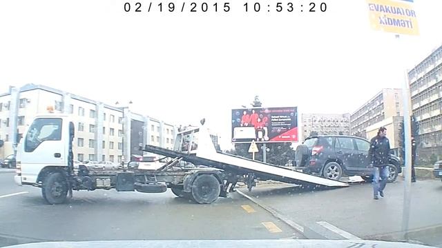 Эвакуатор увозит автомобиль который не создавал помех для дорожного движения смотреть онлайн
