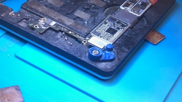 Ремонт IPhone 7 после воды не работает камера и фонарь смотреть онлайн