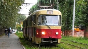 Трамвай Екатеринбурга Tatra T3SU СМЕ №605/606 следует по маршруту №6 по улице Мичурина
