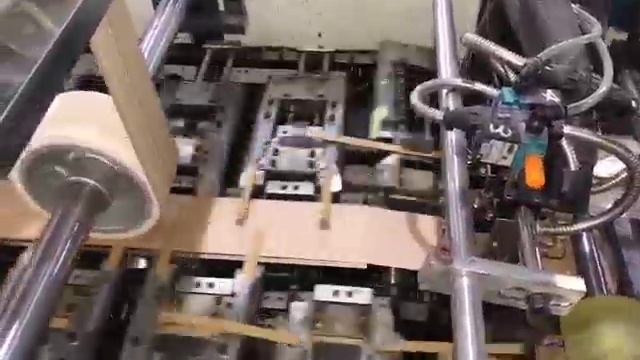 Изготовление плоской бумажной ручки