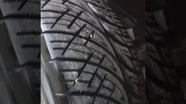 รีวิว Deestone Stormz RS ผู้ใช้จริงหลังใช้งาน 5 เดือน 3 หมื่นโล