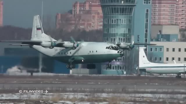 Ан-12Б RA-11652 Ветеран которому перевалило за 50 лет.