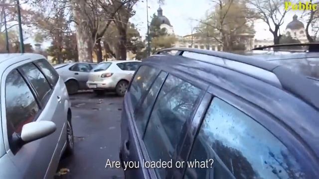 Public Pickup From Road To Car