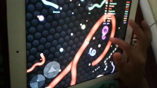 Маленькие черви настырные смотреть онлайн