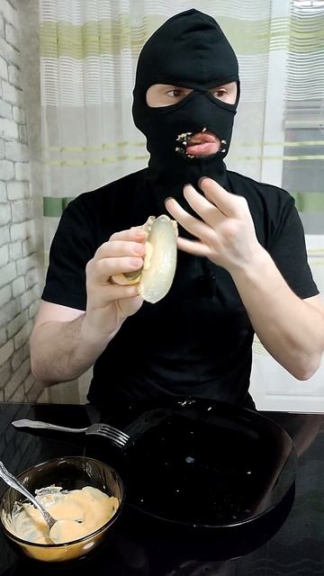 Подпишись🙏 Обзор на колбасу (Eat Meat 400г) за 90 рублей + Рецепт (Часть 2) #shorts #мукбанг #обзор