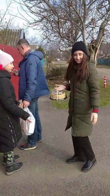 А у нас тортик"Сникерс"#обычныйдень #дети смотреть онлайн