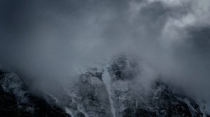 Спасатели Эвереста 3 серия «Слепой полёт» (документальный сериал, 2017)