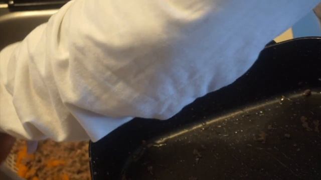 Munchie Monday's Ep3 : Spaghetti with Meat Sauce!!! смотреть онлайн