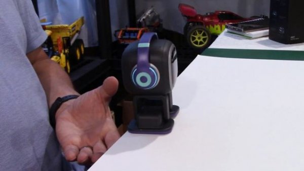 EMO robot from Living AI | Edge and Wall Detection