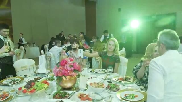 Ведущий Денис Лазарев смотреть онлайн