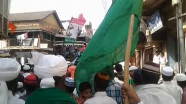SUNNIKING Team Jashne Eid Miladun Nabi SATANA CITY 2013. mp4 смотреть онлайн