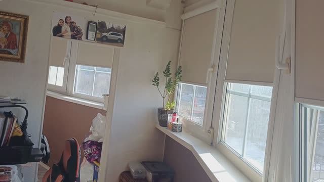 Моторизированные рулонные шторы на 8 окнах смотреть онлайн