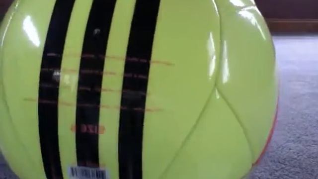 Adidas-soccer ball-Predator смотреть онлайн